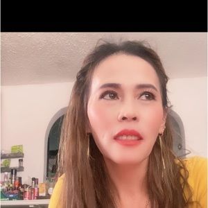 Meet your Posher, Hanh